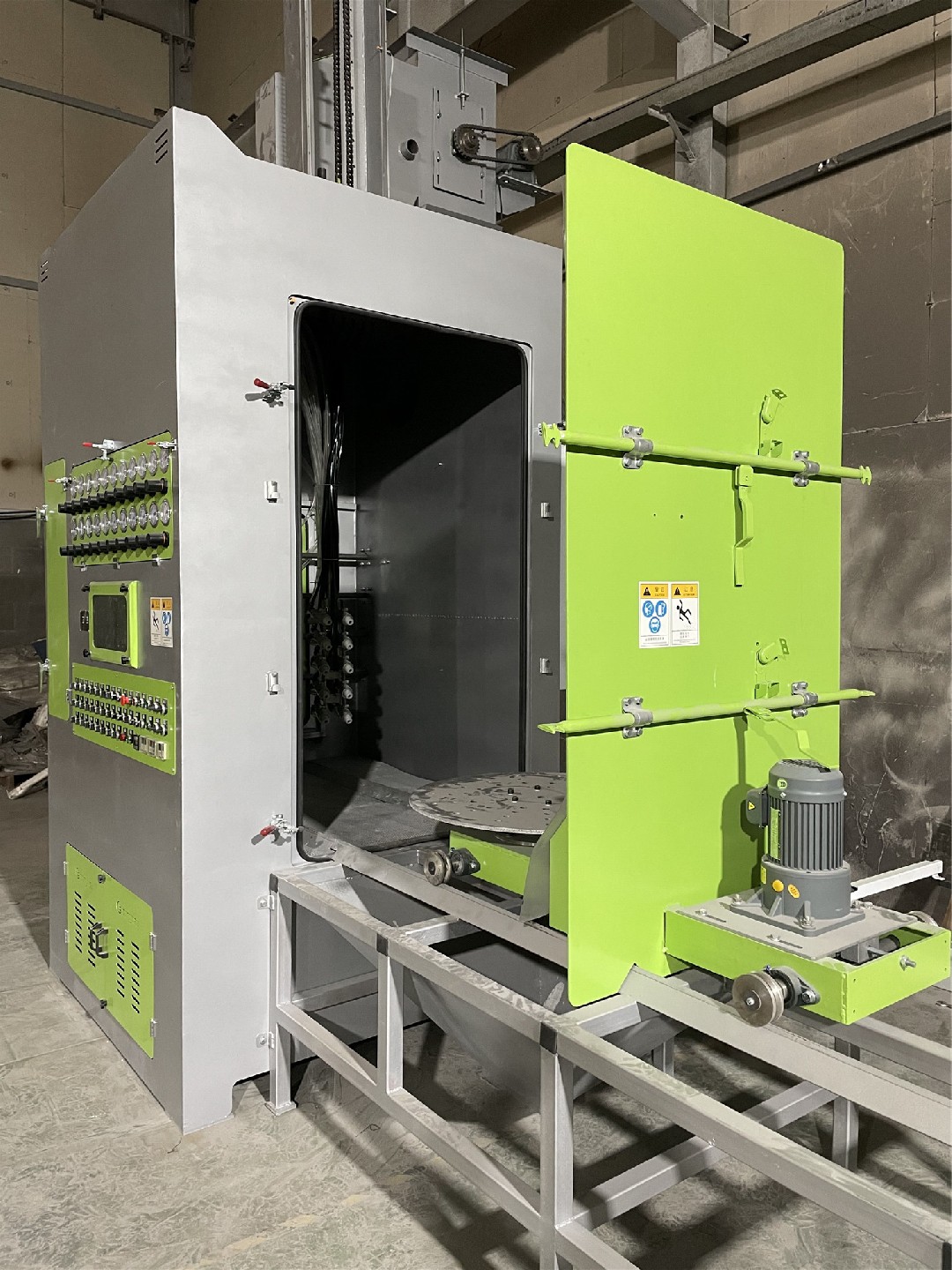 電動(dòng)轉(zhuǎn)臺(tái)自動(dòng)噴砂機(jī)，轉(zhuǎn)臺(tái)式自動(dòng)噴砂機(jī)